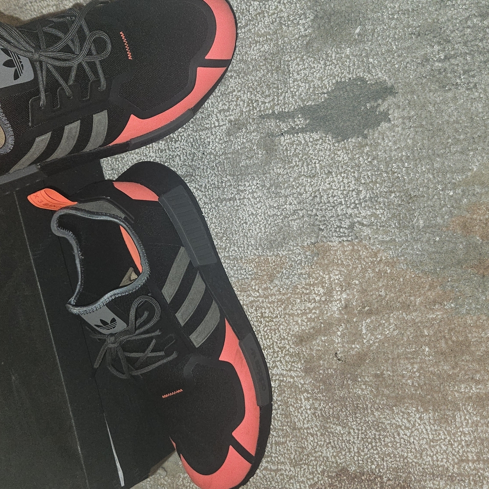 Adidas NMD R1 - Black and Red Sneakers - Size 14 - Picture 6 of 9